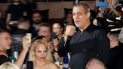 «Δεν μετράει η εμφάνιση! Η γυναίκα αυτή έχει κάτι που...» - Η δημόσια ερωτική εξομολόγηση του Θέμη Αδαμαντίδη για την Βαρβάρα Κίρκη