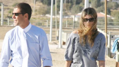 7 χρόνια μετά το χωρισμό του από την Αθηνά Ωνάση - Σπάνια φωτογραφία του πλέον 50αρη Ντόντα Μιράντα με τα 3 του παιδιά