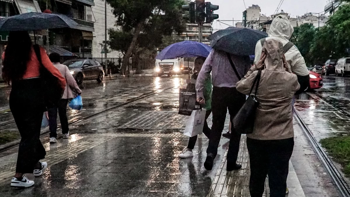 Ξεκινάει η κακοκαιρία από σήμερα Παρασκευή 17/11 - Πτώση θερμοκρασίας, άνεμοι και βροχές