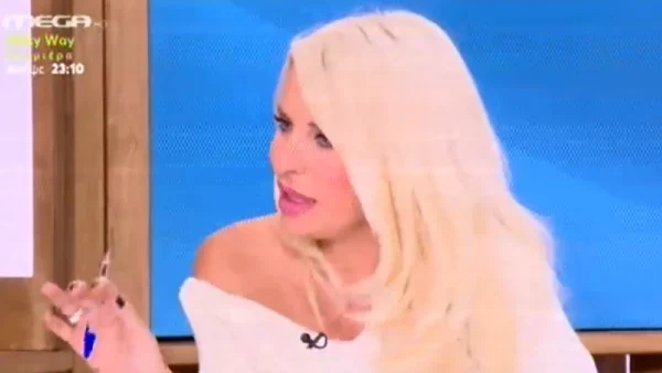 «Ένα από τα παιδιά μου, δε θα πω ποιο, ήρθε όταν ήταν έξι χρονών και μου είπε "μαμά..."» - "Πάγωσε" η Ελένη Μενεγάκη με την ερώτηση που δέχθηκε