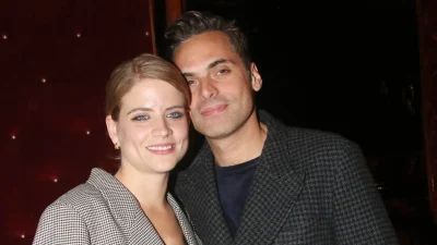 «Το χρωστάω στην κόρη μου» - Η συγκινητική ανάρτηση του Γιώργου Παπαγεωργίου από την αίθουσα τοκετού με τη Δανάη Μιχαλάκη