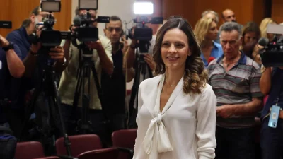 Τέλος από τον ΣΥΡΙΖΑ η Έφη Αχτσιόγλου - Ανεξαρτητοποιήθηκαν συνολικά 9 βουλευτές