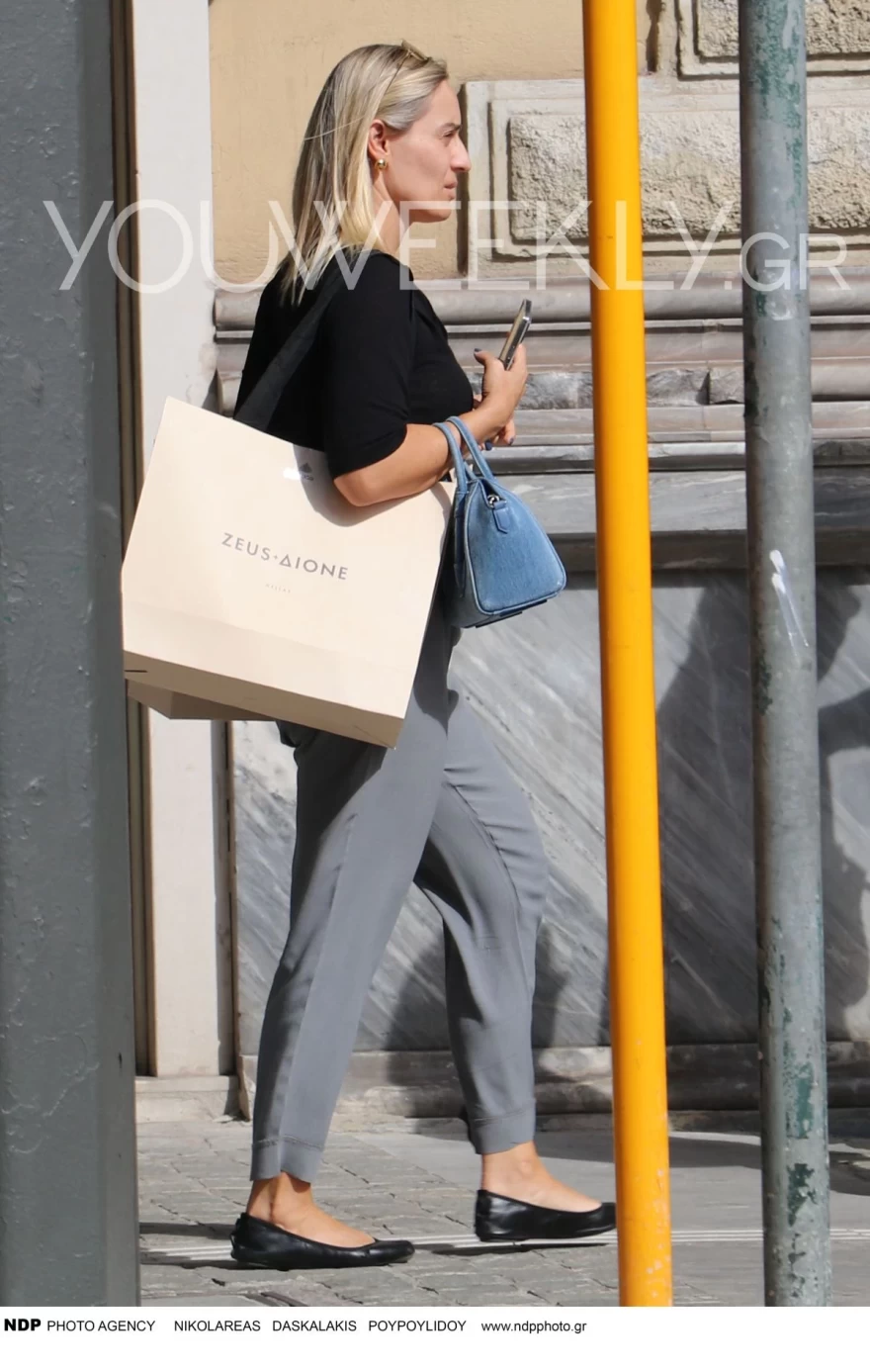 Ελεονώρα Μελέτη ψώνια