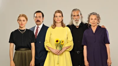 Αλλαγή καριέρας για γνωστό τραγουδιστή; - Εμφανίζεται στη σειρά της ΕΡΤ "Η Παραλία"