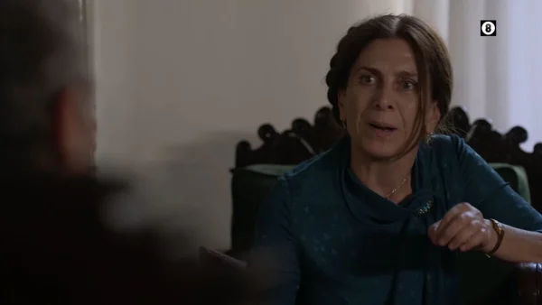 Ηλέκτρα (8/11): O Βρεττός απειλεί πως θα αποκληρώσει τον Νικόλα εάν παντρευτεί την Κατερίνα