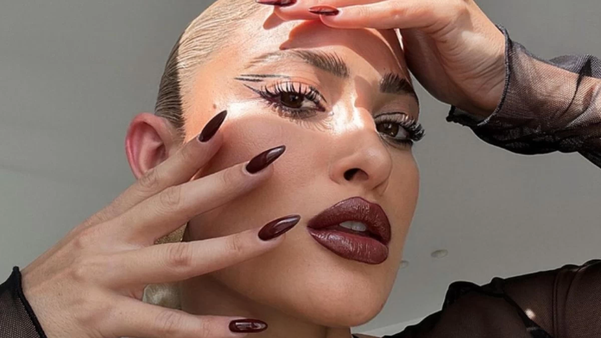 Με μεγάλες τζαμαρίες και παρκοκρέβατο για τον μικρό Πάρη - Το χουχουλιάρικο δωμάτιο της Ιωάννας Τούνη στη Βουδαπέστη