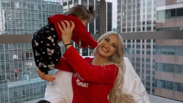 «Τι ευλογία είναι να είσαι μαμά!» - Η τρυφερή εξομολόγηση της Ιωάννας Τούνη για την ύπαρξη του Πάρη στη ζωή της