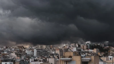 Επικαιροποιήθηκε το έκτακτο δελτίο επιδείνωσης καιρού - Σε λίγες ώρες ξεκινάνε καταιγίδες, χαλαζοπτώσεις και κεραυνοί