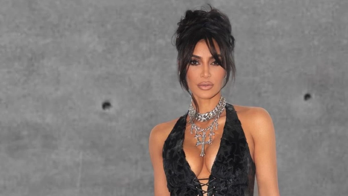 Kim Kardashian: Αυτή είναι η skicare σειρά στην οποία ορκίζεται - Που θα τη βρεις & πόσο κοστίζει;