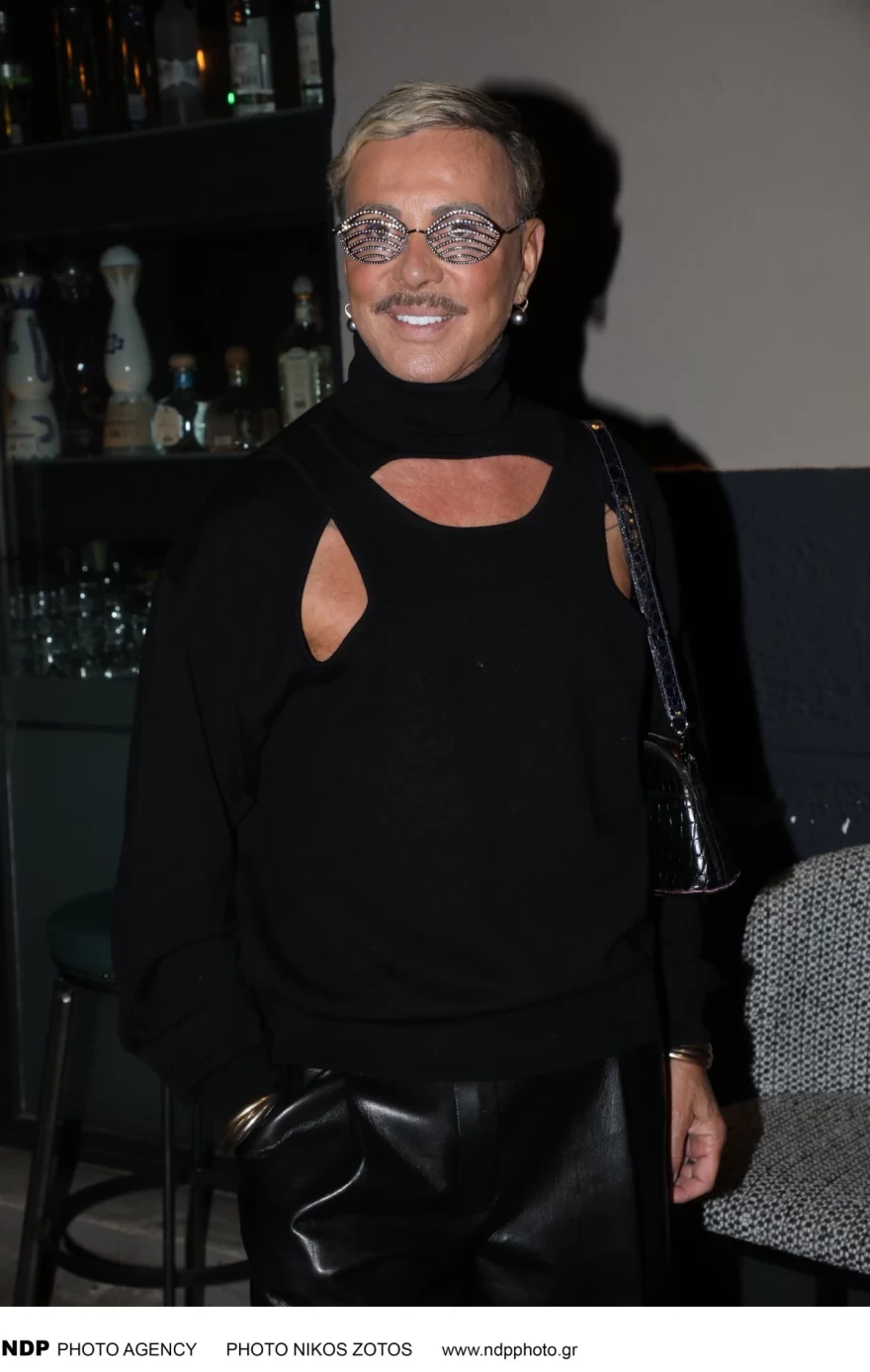 Λάκης Γαβαλάς