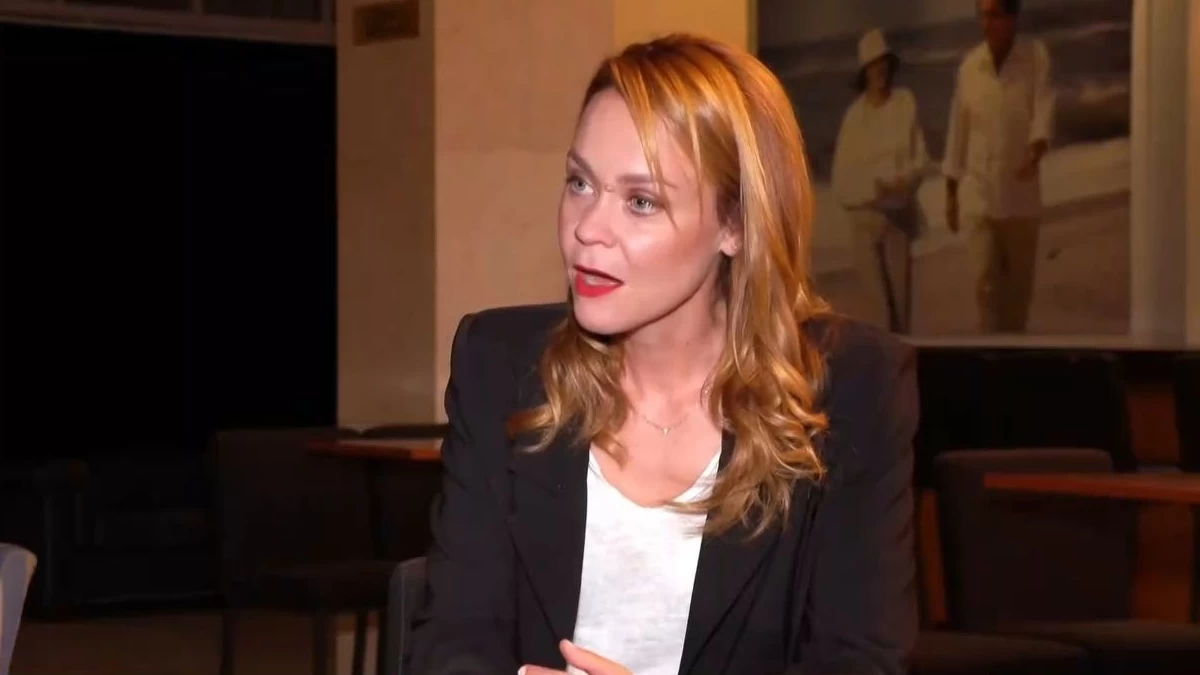 «Εμένα με τρομάζει φοβερά όλο αυτό που συμβαίνει...» - Όλα όσα δήλωσε η Λένα Παπαπληγούρα στην εκπομπή Fay's Time