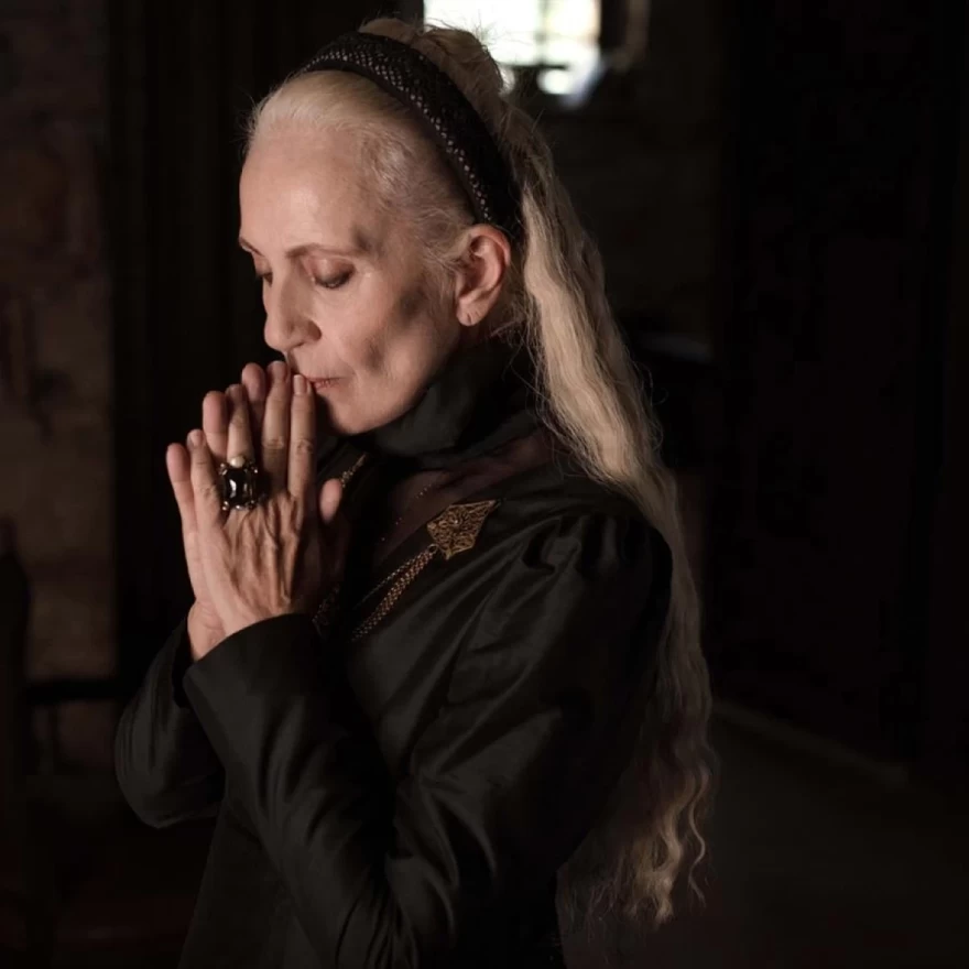 Η Μάγισσα: Απίστευτο - Σπήλιος και Θεοφανώ είναι αδέρφια!