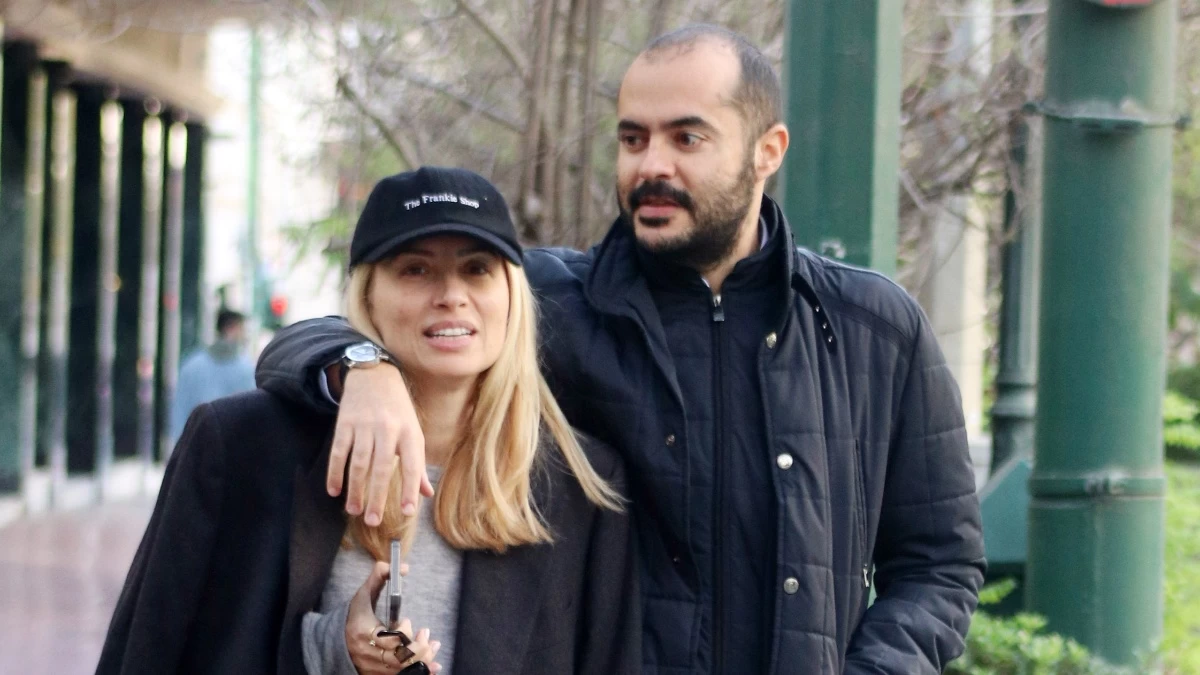 Καμάρωνε τον σύζυγό της η Μαρία Ηλιάκη - Σε εκπομπή του Mega o Στέλιος Μανουσάκης