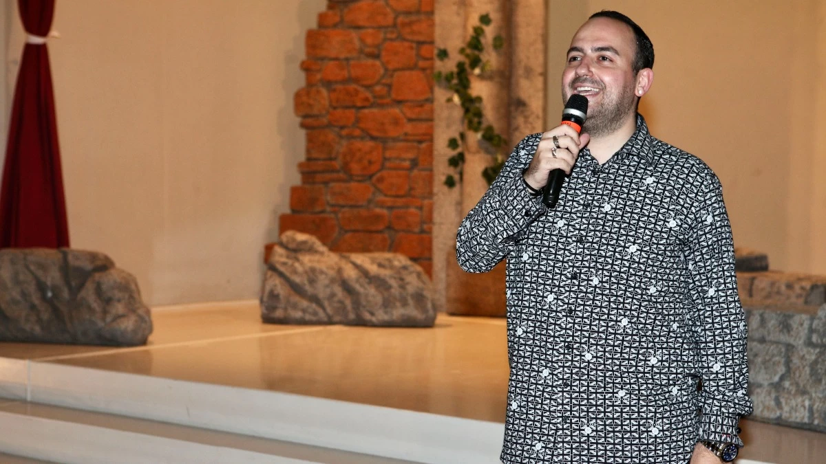 «Ο καρδιολόγος μου έχει πει στο Λιάγκα δεν θα ξαναβγείς...» - Η επική δήλωση του Μαυρίκιου Μαυρικίου για τον παρουσιαστή