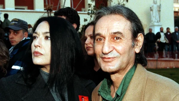 Λίγο πριν φύγει από τη ζωή - Τα τελευταία συγκινητικά λόγια του Σωτήρη Μουστάκα στη μοναχοκόρη του, Αλεξία στο νοσοκομείο