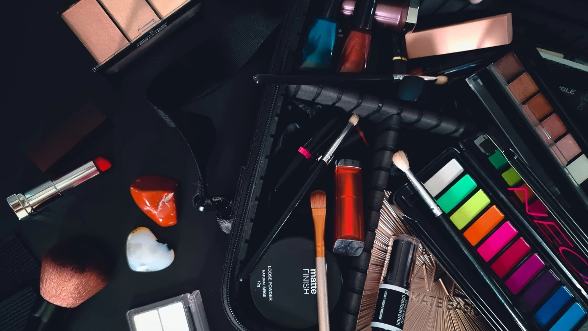 Beauty best of: Αυτά είναι τα 8+1 top προϊόντα για πρόσωπο, μαλλιά, σώμα & μακιγιάζ που βρήκαμε για εσένα αυτήν την εβδομάδα!