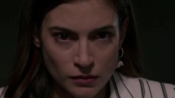 Παγιδευμένοι (7/11): «Εσείς αν θέλετε μπορείτε να μείνετε εδώ μέσα σαν τα ποντίκια» - Σπαραγμός για την Άννα