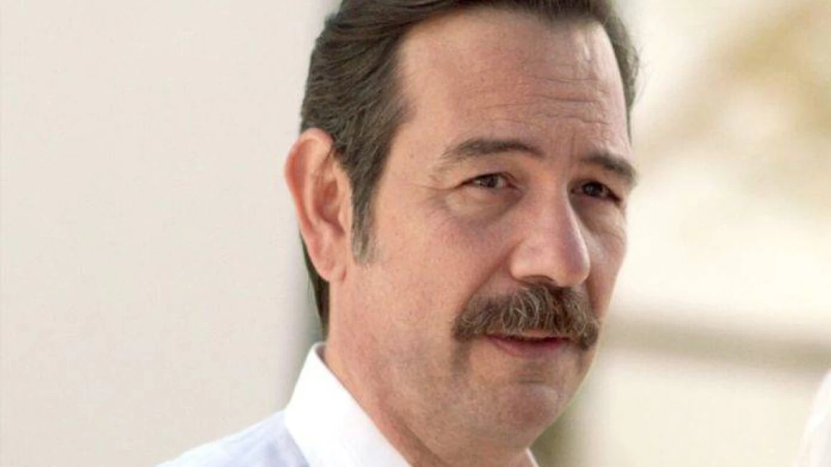 Η παραλία: «Τι ηθοποιός! Εκπληκτικός Λογοθέτης» - Αποθεώθηκε στο twitter o "Αρχοντάκης" για τη σκηνή του θρήνου στην ΕΡΤ