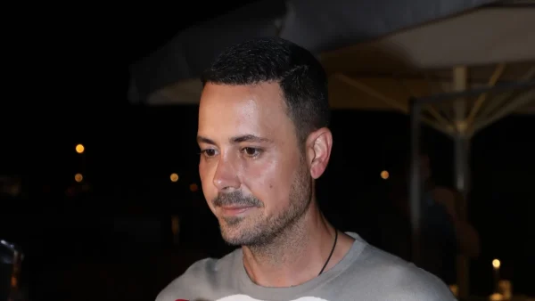 «Τώρα θα τον φτιάξω εγώ» - Η οργή της Ρούλας Πισπιρίγκου τη στιγμή που κλήθηκε να κάνει μήνυση στον Πέτρο Κουσουλό