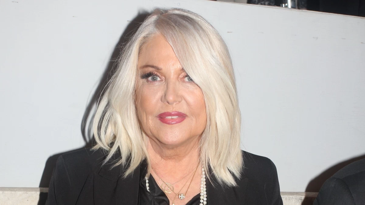 «Η γη δεν περιστρέφεται γύρω από εμάς και το εγώ μας» - Η όλο νόημα ανάρτηση της Ρούλας Κορομηλά