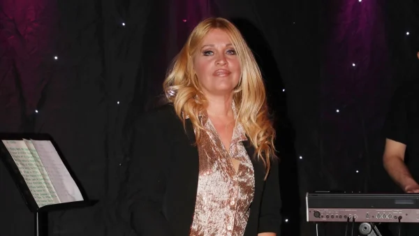 «Δεν είχε εμπλακεί κάπου, απλά έτυχε να...» - Όλα όσα είπε η Σαμπρίνα για την Eurovision και τo περιστατικό σύλληψης του γιου της