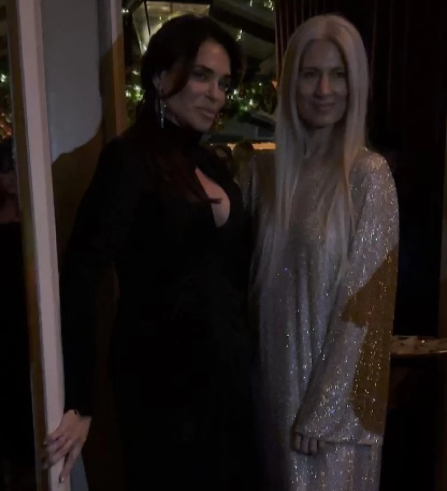 Σίλια Κριθαριώτη Sarah Harris