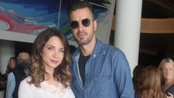 Σπάνια κοινή έξοδος για τον Γιάννη Τσιμιτσέλη με τη Γερονικολού και την κόρη του, Εύα - Τον έχει ξεπεράσει σε ύψος η μικρή