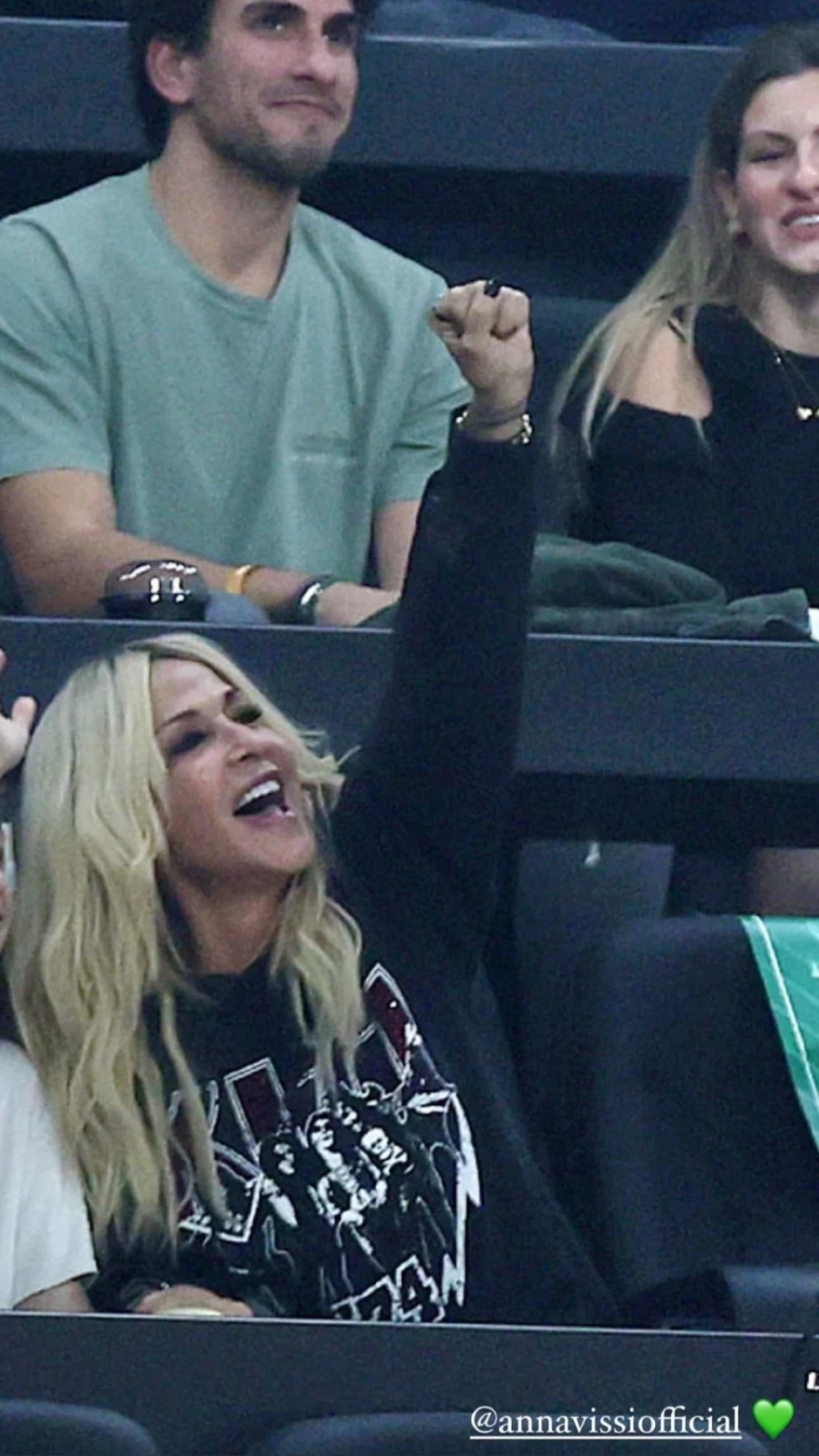 Άννα Βίσση στο γήπεδο