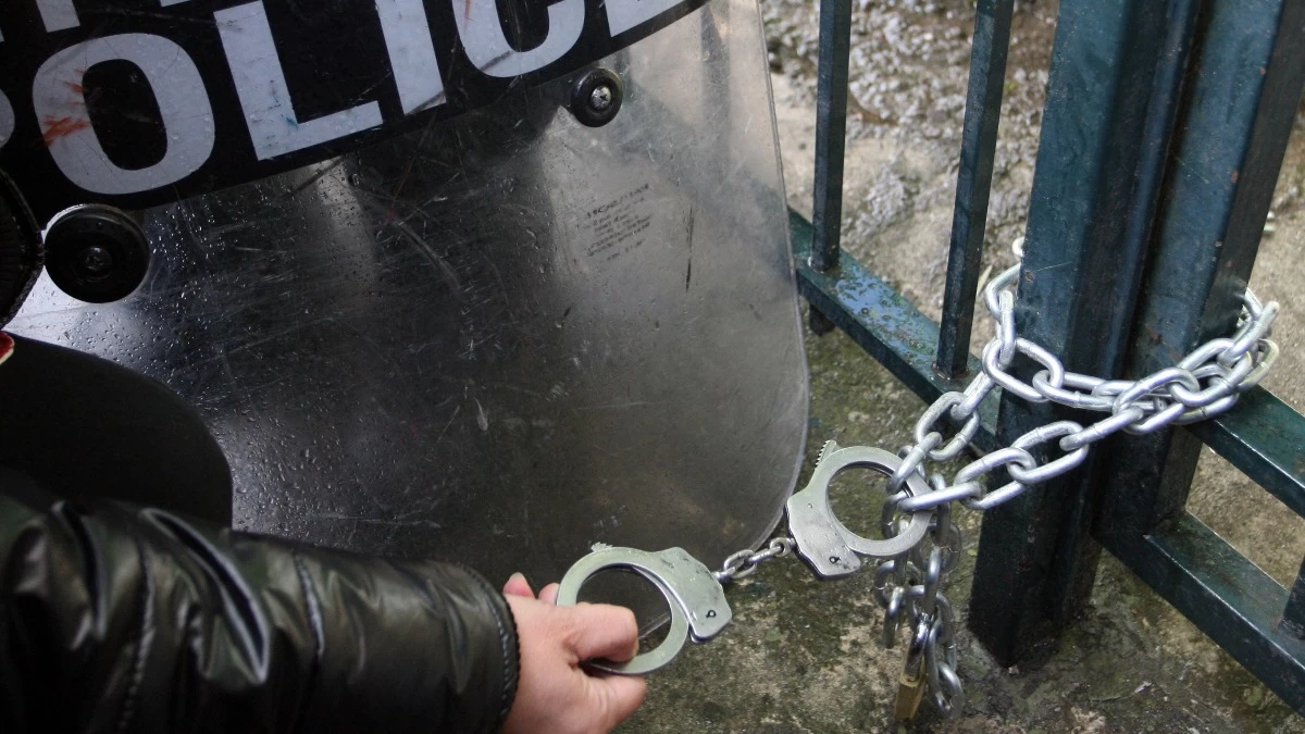 Βριλήσσια: Προφυλακιστέος ο 49χρονος κομμωτής που είχε τοποθετήσει κρυφές κάμερες στο μαγαζί του