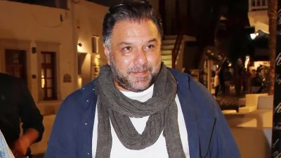 «Τον έχουμε ταλαιπωρήσει πάρα πολύ! Δεν χρησιμοποίησε ποτέ τη δύναμή του, ενώ άλλοι...» - Το αληθινό πρόσωπο του Γρηγόρη Αρναούτογλου όταν σβήνουν τα φώτα