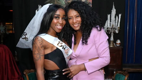 Ελίζαμπεθ Ελέτσι – Ξέφρενο bachelor για την γαζέλα του Survivor