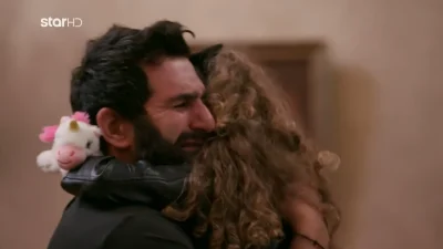 Φάρμα ημιτελικός: «Μου κόπηκαν τα πόδια» - Ξέσπασε κλάματα ο Γιαννακίδης μόλις είδε τις κόρες του! Το φιλί του Αλέξανδρου με τη σύντροφό του στο στόμα
