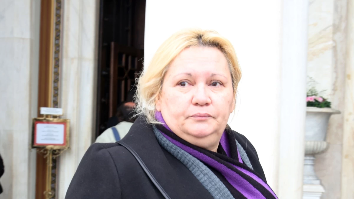 «Γίνεται ένα λάθος, έπρεπε να...» - Η συγκλονιστική εξομολόγηση της Καίτης Φίνου για το πρόβλημα της υγείας της