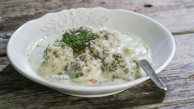 Γιουβαρλάκια αυγολέμονο: Τα δυο 2 μυστικά για να μην σας βγει νεροζούμι η σάλτσα