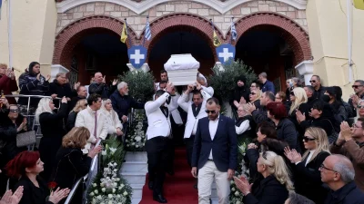 Κηδεία Νίκου Φλωρινιώτη: Σάλος με απίστευτο περιστατικό - Πώς έμπλεξαν το όνομα του Ρουβά και της Ζυγούλη