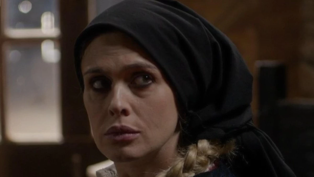 Η Μάγισσα (5/12): «Γιατί μου έφυγες έτσι;» - Ανατριχιάζει το μοιρολόι της Γερακίνας πάνω από τον τάφο του Πετρούνη