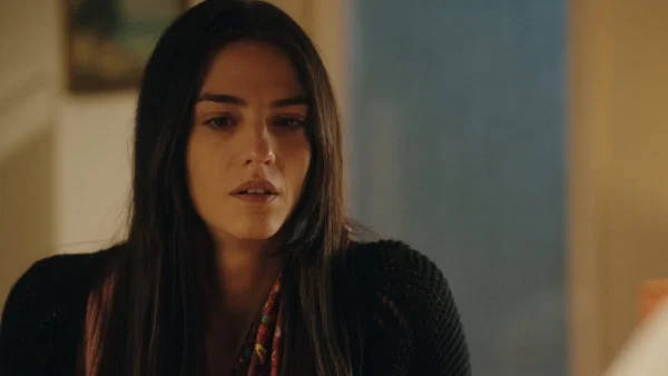 Το Ναυάγιο: Βρίσκουν το πτώμα της Κλαίρης θαμμένο στον κήπο - Η Ειρήνη σε σοκ