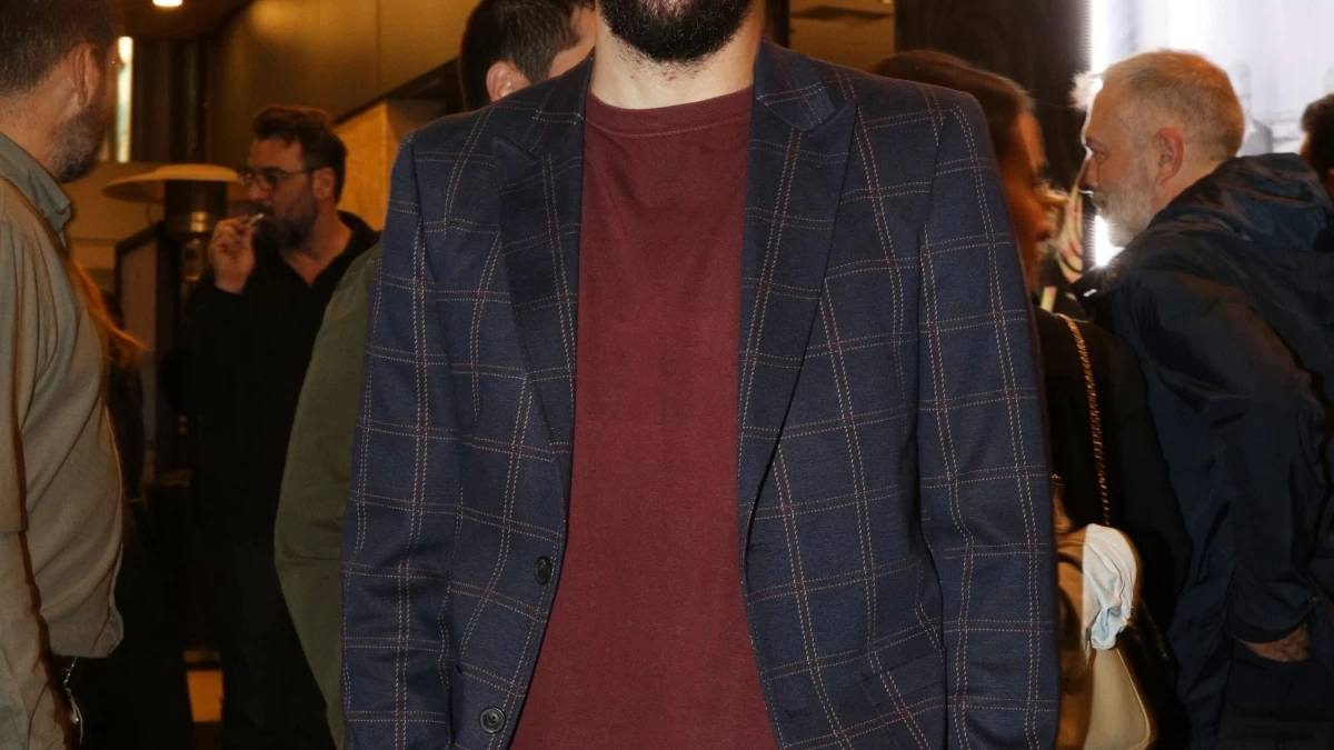 «Ήταν τεσσάρων χρονών! Είχε ανοίξει το κρανίο του, το κεφάλι είχε κοπεί από το σώμα του...» - Αγαπημένος Έλληνας ηθοποιός σοκάρει με τον τραγικό θάνατο που είδε μπροστά στα μάτια του