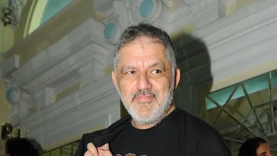 Σήμερα έχει γίνει παππούς - Η σύζυγός και τα δύο παιδιά που έχει αποκτήσει μαζί της ο Νίκος Πορτοκάλογλου