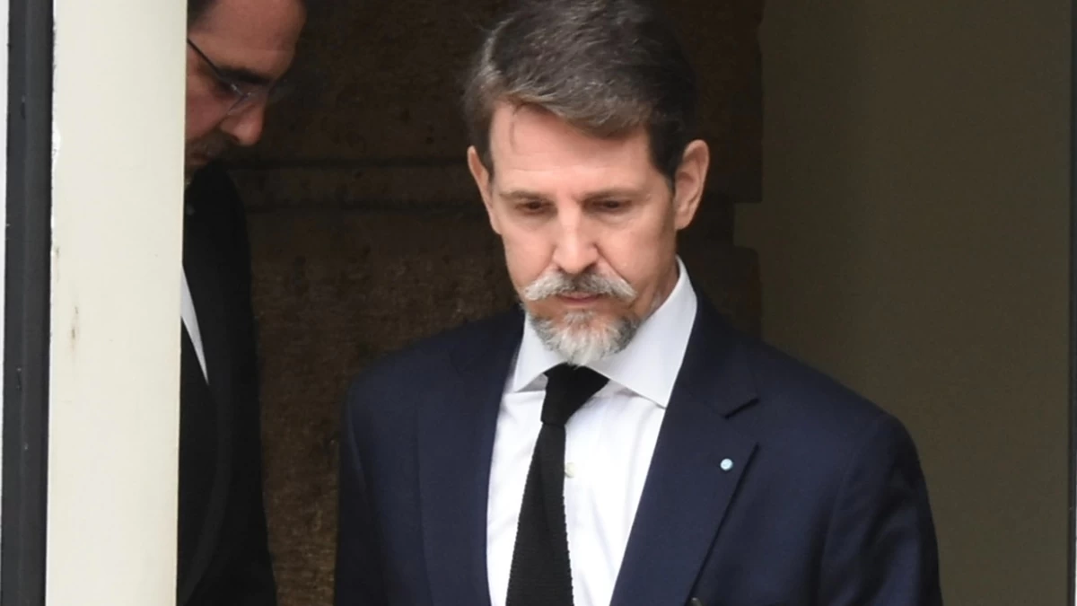 «Δεν επιτρέπεται να ταξιδέψω για κάποιο διάστημα...» - Σε χειρουργική επέμβαση υποβλήθηκε ο Παύλος