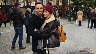 Λευτέρης Πετρούνιας – Βασιλική Μιλλούση: Χριστούγεννα στο Μπριζ για το αγαπημένο ζευγάρι