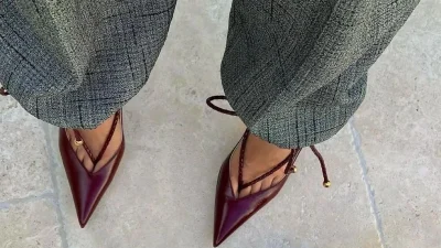 Κόκκινες γόβες: Το χρώμα του πάθους στα... πόδια σου!