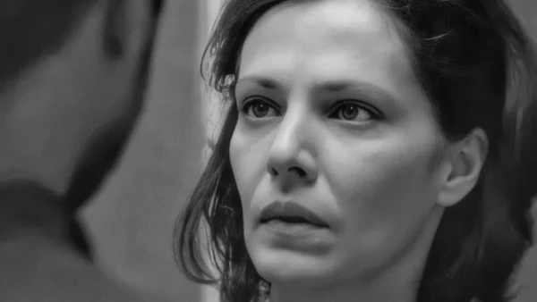 Σασμός: «Θα πάω και θα παραδοθώ» - Περνούν χειροπέδες στην εγκυμονούσα Βασιλική; Τρόμος για τον Μαθιό