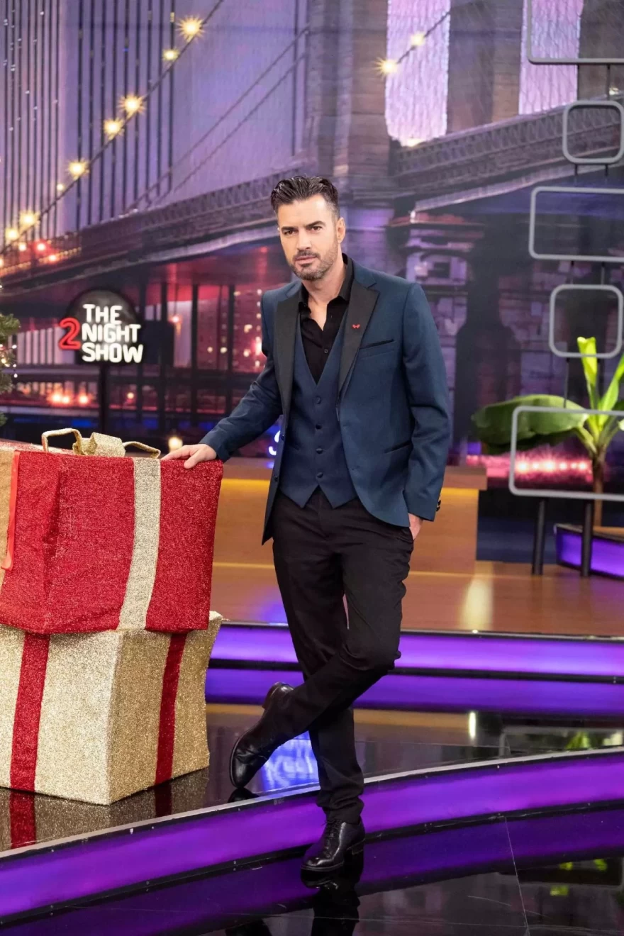 The 2night Show Τσιμιτσέλης