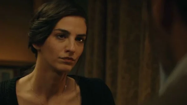 Το Ναυάγιο (3/12): «Σου είπε να σταματήσεις» - Τους πιάνει στα πράσα την ώρα του βιασμού!