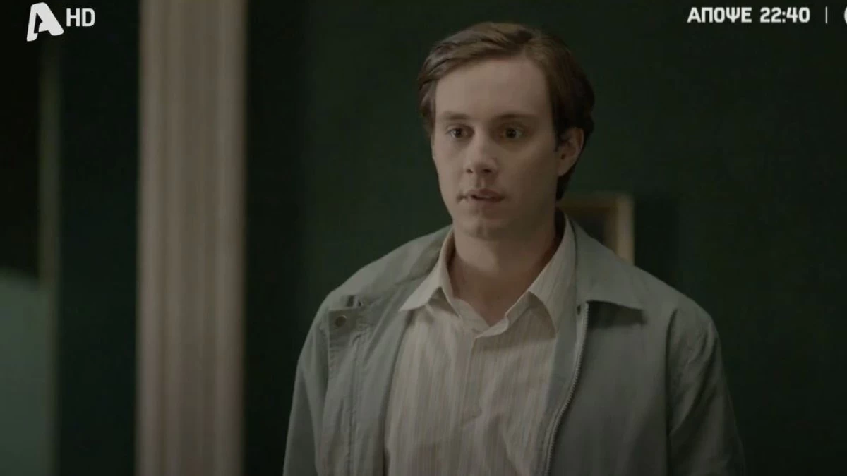 Το προξενιό της Ιουλίας (21/12): «Τι γίνεται εδώ;» - Ο Χρήστος μαθαίνει ξαφνικά πως η Ιουλία θα παντρευτεί τον πατέρα του και όχι εκείνον