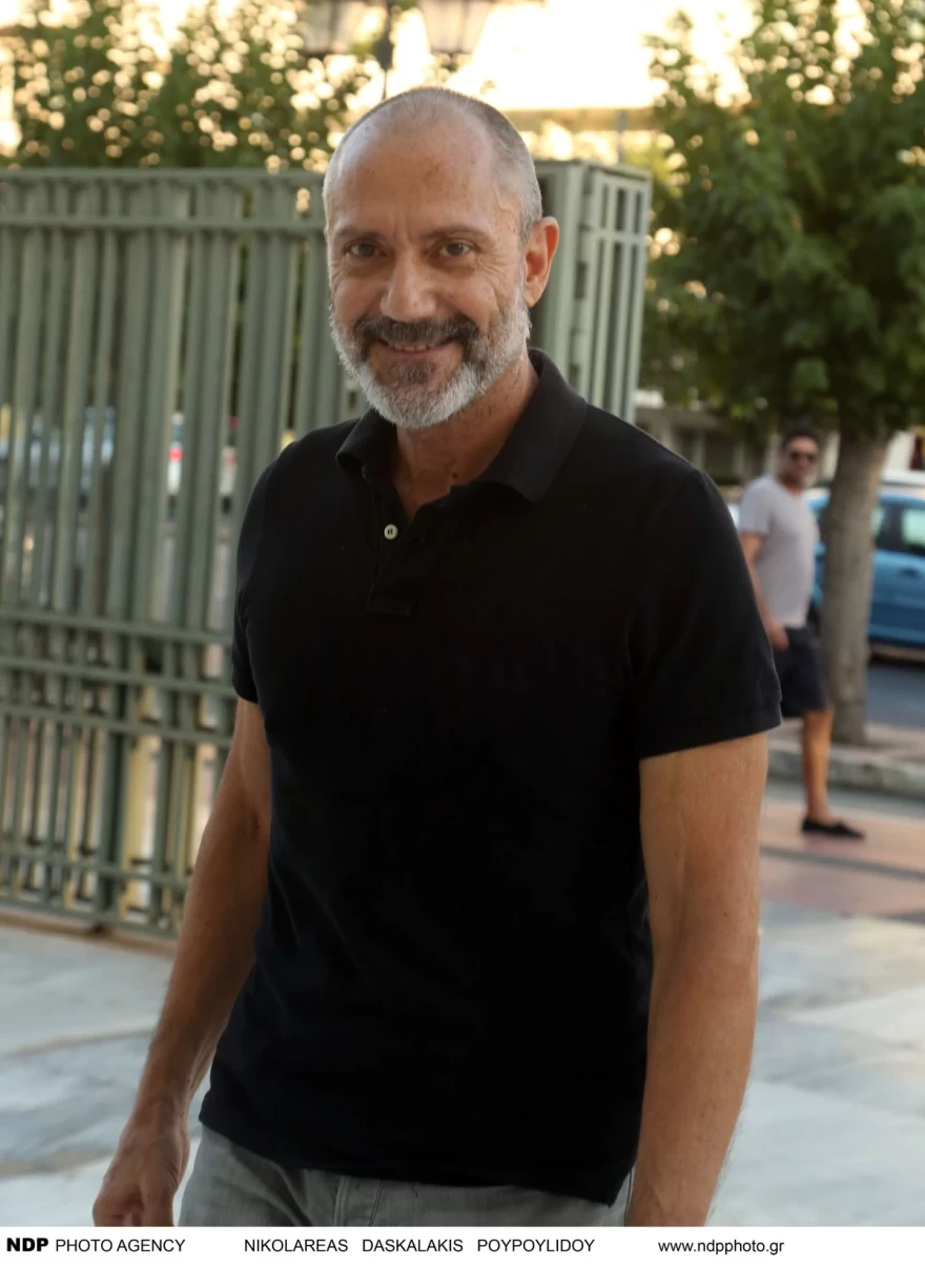 Γρηγόρης Βαλλιανάτος