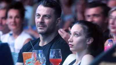 Έκρυβε την εγκυμοσύνη κάτω από το αέρινο φόρεμά της - Αδημοσίευτη φωτογραφία της Δήμητρας Βαμβακούση από τον 5ο μήνα της κύησης