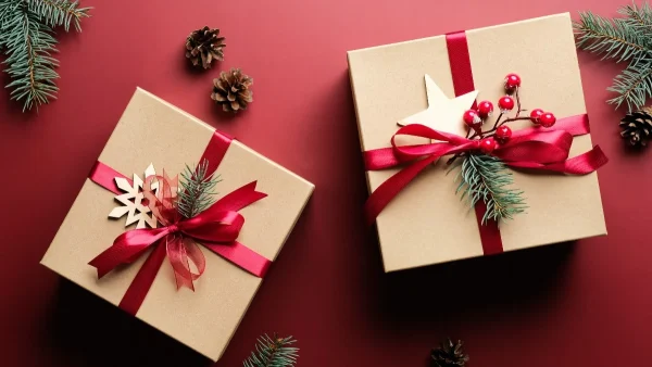 Xmas Gift Sets: Βρήκαμε τις καλύτερες beauty προτάσεις για δώρα Χριστουγέννων με τιμές που ξεκινούν από 14,99 ευρώ!