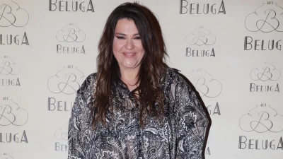 «Περιμένω το επόμενο βίντεο κλιπ μας...» - Οι ευχές της Κατερίνας Ζαρίφη στο Νίκο Κοκλώνη